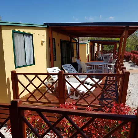 Fkk Ulika - Naturist Mobile Homes Eden Πόρετς